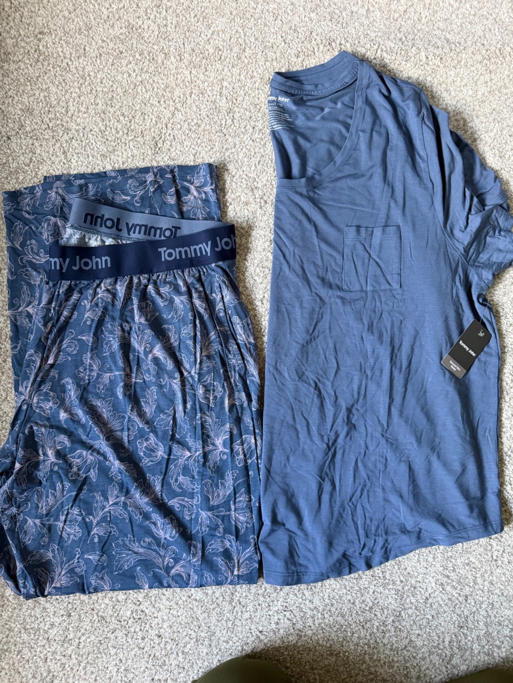 Tommy John Women's Second Skin Sleep Pocket Tee & Pant Set